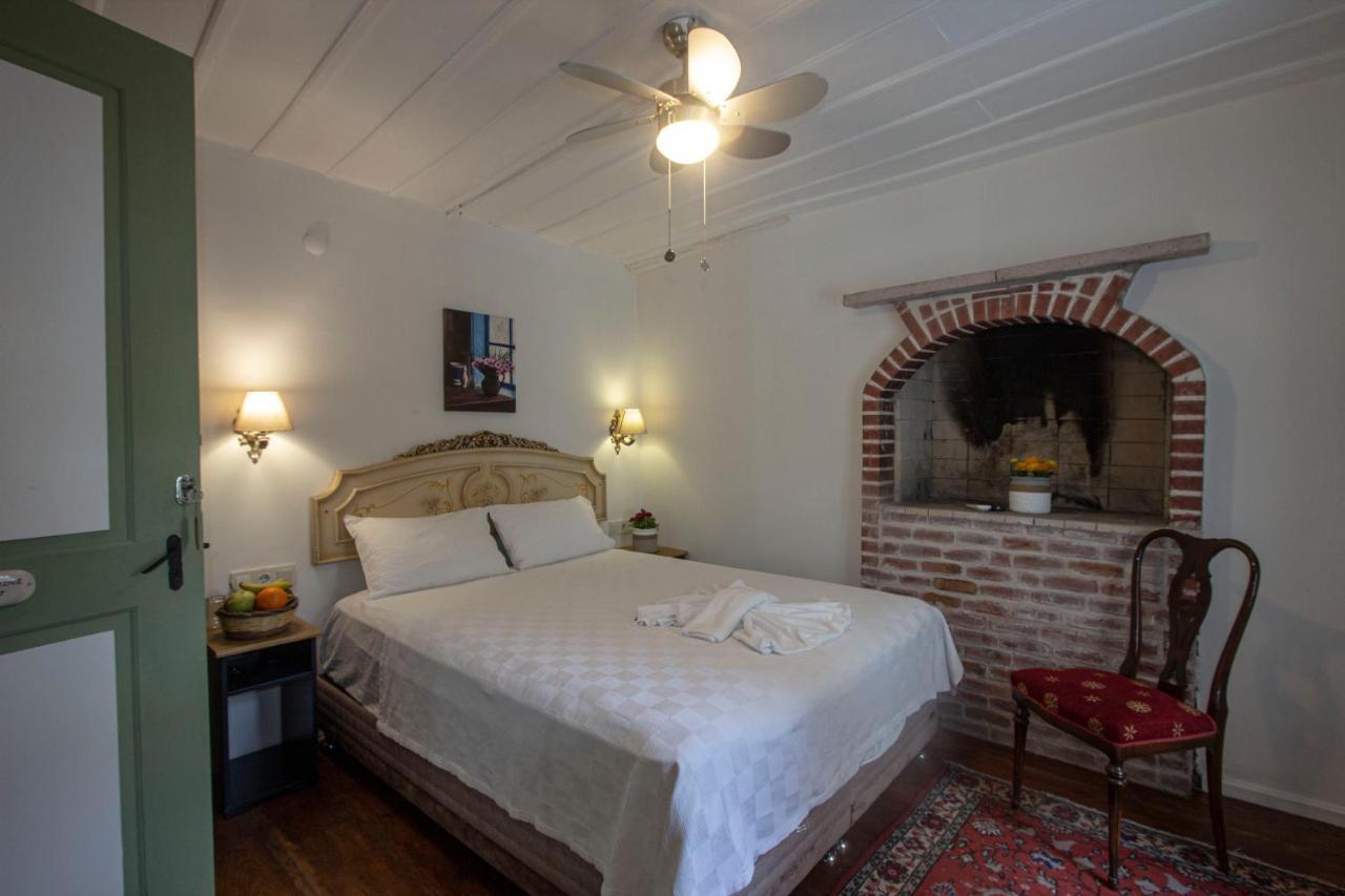 Opus 1910 Hotel Ayvalik Ngoại thất bức ảnh